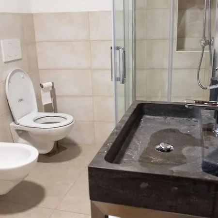 Accogliente E Confortevole A Doues